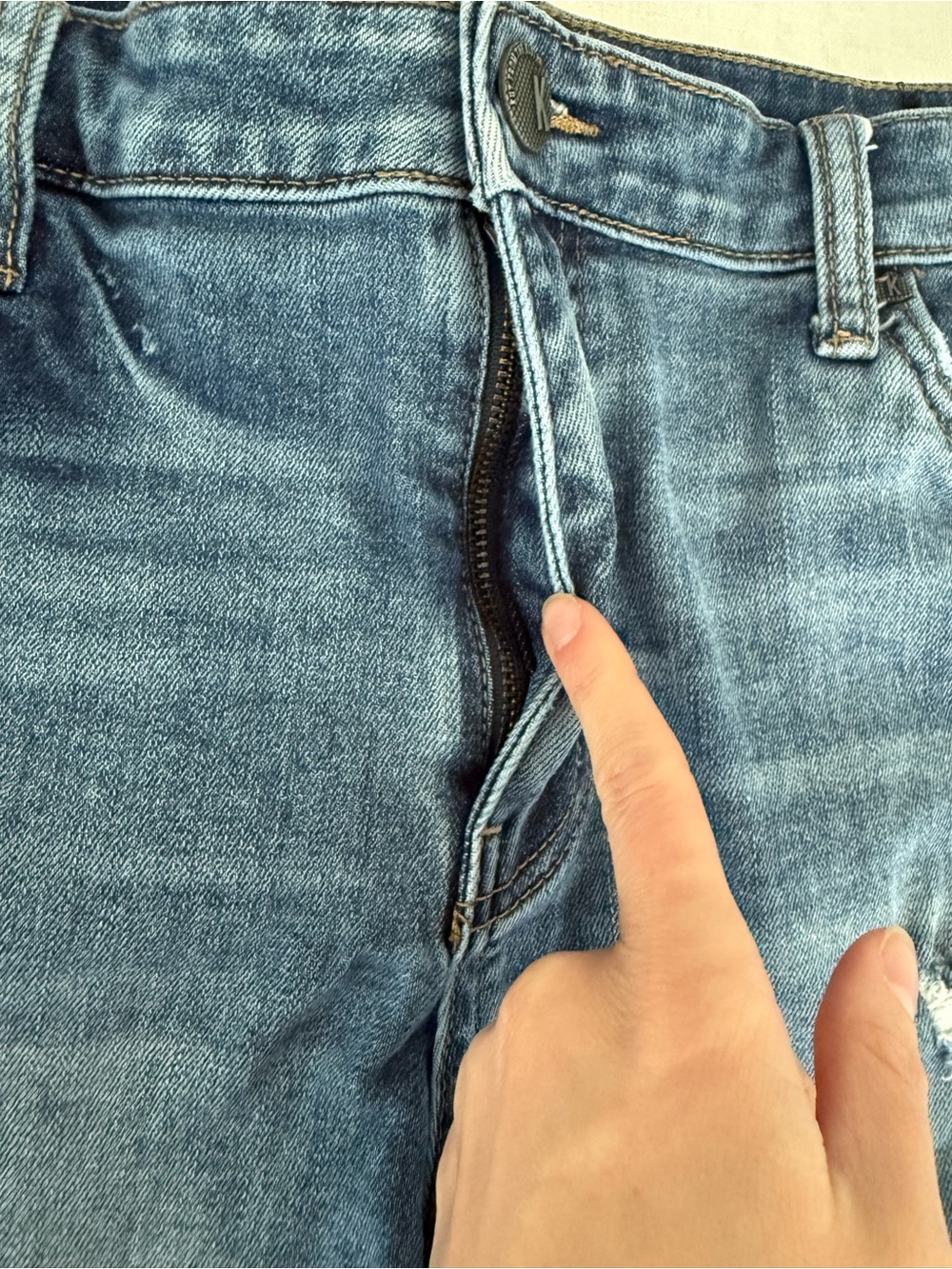 Kut from the Kloth Dark Blue Distressed Denim Cutoff Shorts - Picture 3 of 7
